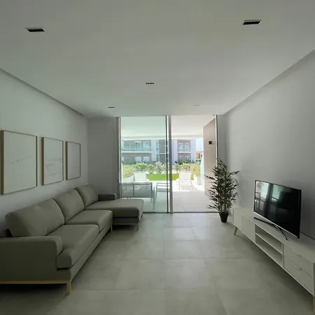 Costa Ballena - Dos Dormitorios, Piscina Y Jardín Privado